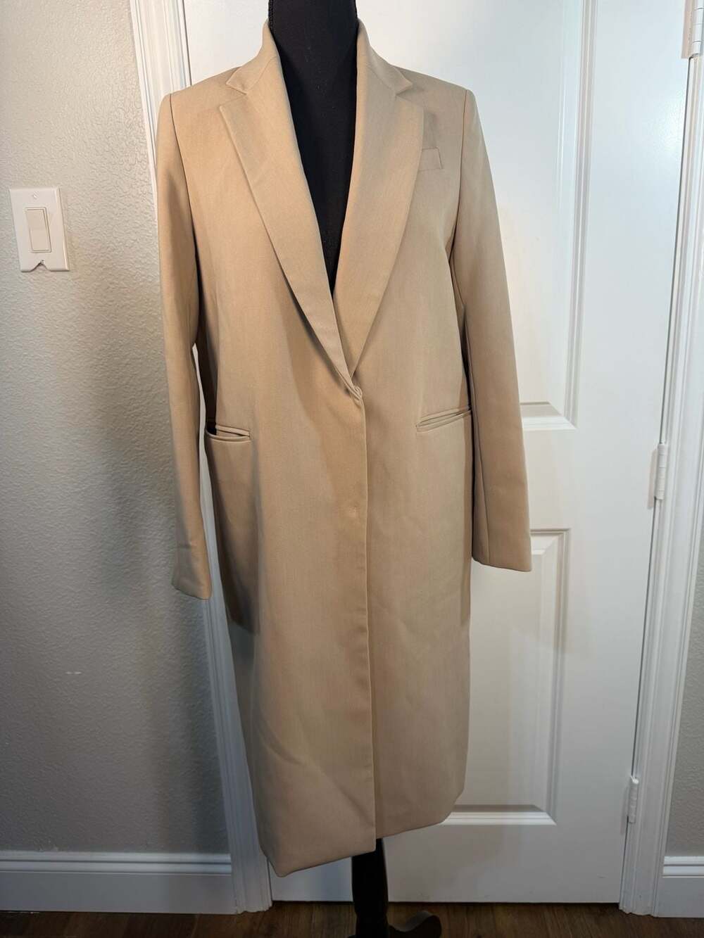 J BY Jung Ku-ho Tan Long Single Breasted Coat Size 55 (US Small) - Picture 1 of 10